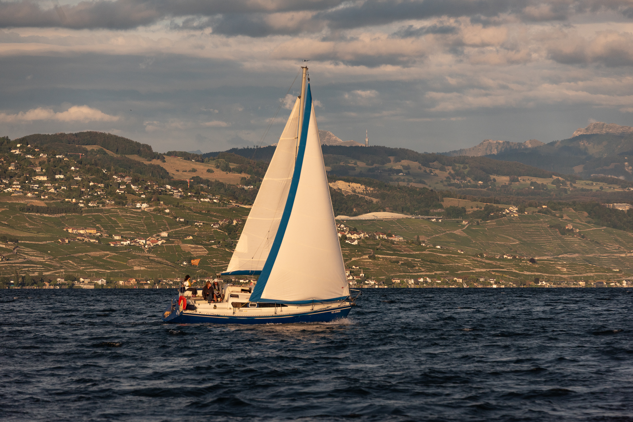 SPL280826_012